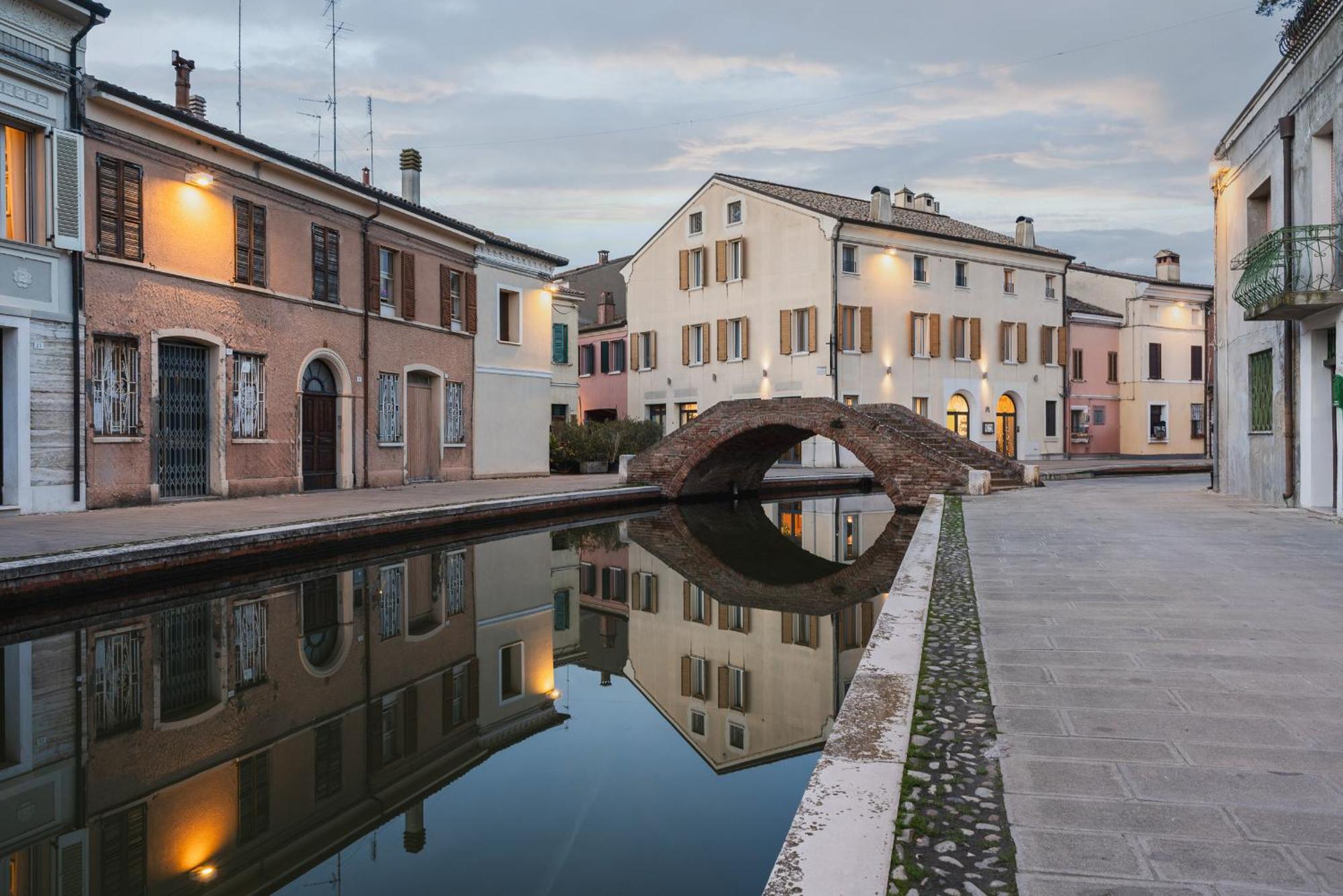 Bed and Breakfast Al Ponticello Comacchio Exterior foto